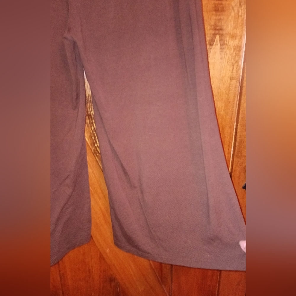 ⭐Mossimo supply co. (Utility style) capri's⭐(bundle (2) listings with a ⭐ for$15 - Picture 4 of 7